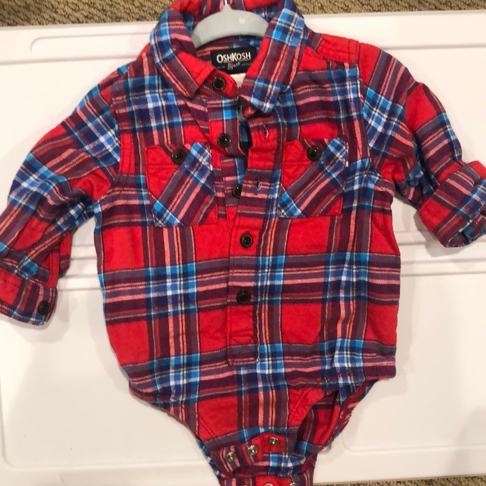 OshKosh 100% cotton flannel body suit 9 months